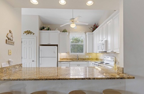 Gulf Trace Casa | Amplio alcance - Comunidad Gulf Trace, 30A, piscina privada, ¡pasos hacia la arena!