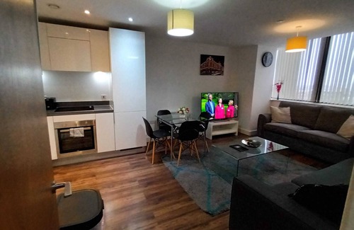 The Westside Apartamento | Broad St - 1 Bedroom - 1 Bathroom - Free Parking