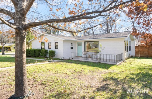 Mueller Apartamento | Pet Friendly ATX Escape + Game Room + Free Parking