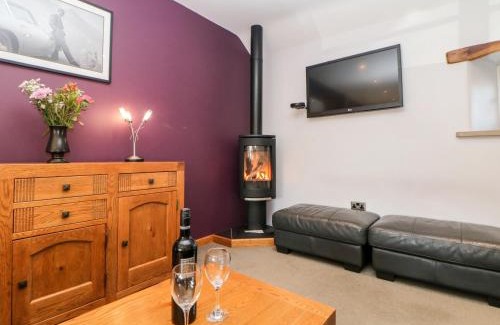 Millers Dale Casa | Broadway Barn