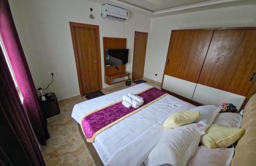 Mysore Hotel | Broadway Inn