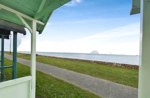 Nettlestone Casa | Broadways Pondwell