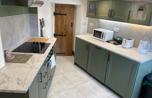 Tideswell Casa | Brock cottage Tideswell newly modernised in heart of Peak District National Park