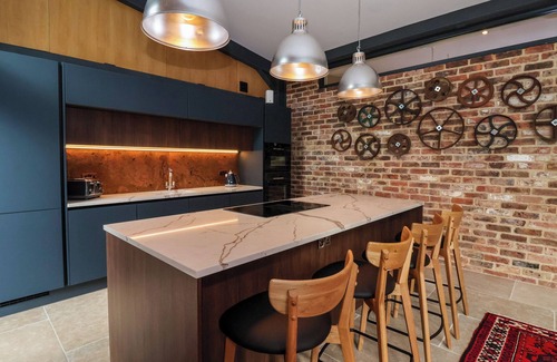 Northallerton Cabaña | BROCK HOUSE, character holiday cottage, with hot tub in Northallerton