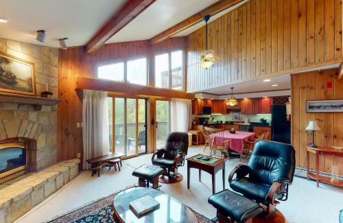 Bromley Mountain Apartamento | Bromley Mountain Condo CD2