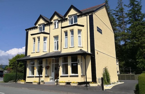 Criccieth Cama Y Desayuno | Bron Rhiw Guest House
