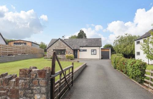 Y Felinheli Casa | Bronallt