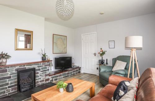 Y Felinheli Casa | Bronallt