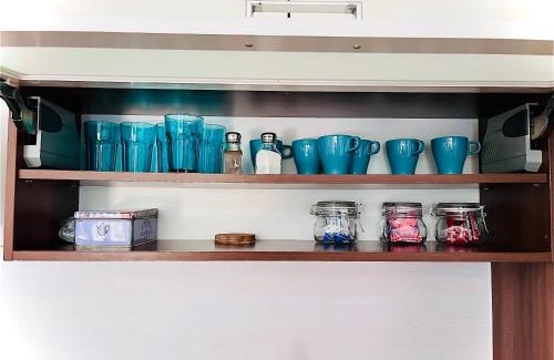 Pradnik Bialy Apartamento | Bronowice Residence Blue - Homey Apartment with Garden and Parking