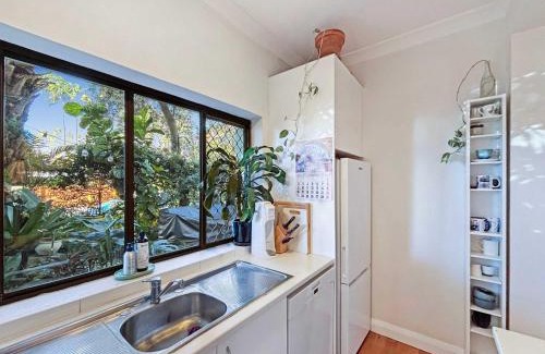 Bronte Apartamento | Bronte Beach 500m - 2BR - Rooftop with Ocean Views