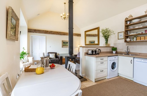 Scawton Cabaña | CASA BROOK, ideal para familias, con chimenea en Brandsby, Ref 8634