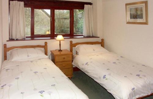 Gillingham Casa | Brook Cottage
