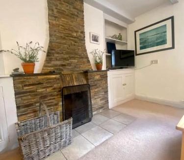 Port Isaac Casa | Brook Cottage is a traditional fisherman's cottage