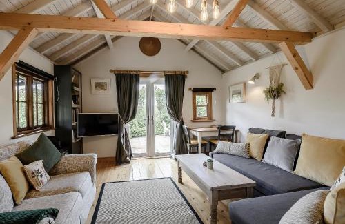 Abbess Roding Casa | Brook Farm Annex