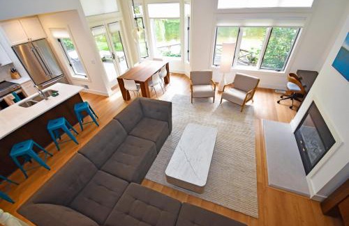 Glen Arbor Casa | Brook Hill Cottages 42
