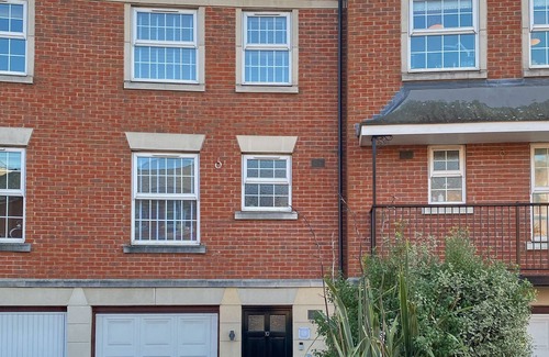 Cheltenham Casa | Brookbank Close