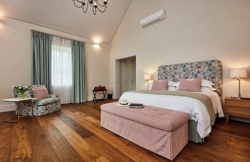 Paarl Hotel | Brookdale Estate - Manor House