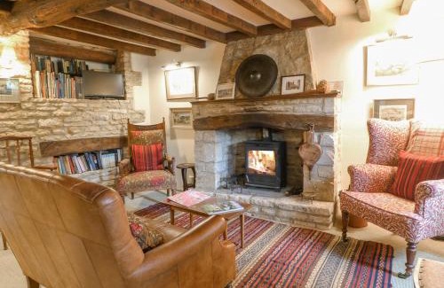 Rendcomb Casa | Brooklands