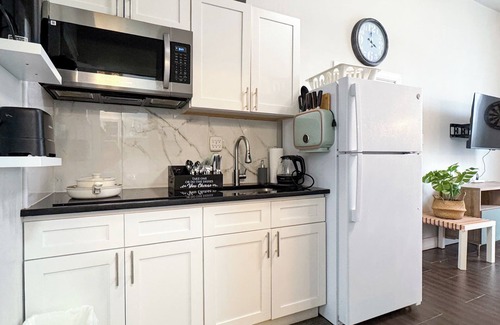 Spruce Hill Apartamento | Brooklyn Vibe Meets UPenn: Stylish 1BR - Sleeps 3