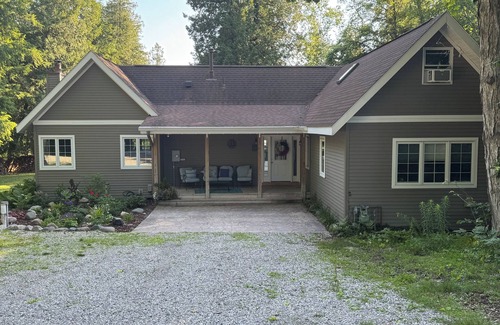Maple City Casa | Wally & Jane's Waterfront cerca de Glen Arbor