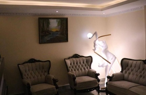 Gilgil Hotel | Brooks Lodge Gilgil