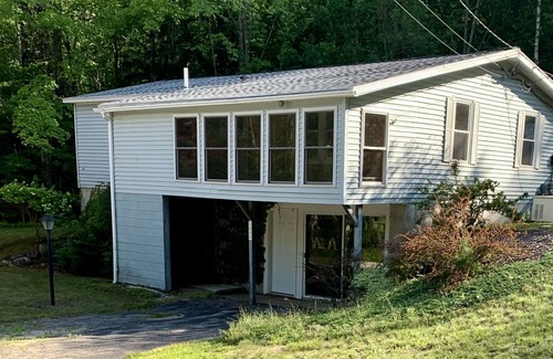 Conway Casa | Brookside 2 Bedroom on the White Mountain National Forest