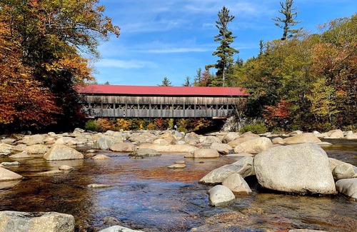 Conway Casa | Brookside 2 Bedroom on the White Mountain National Forest