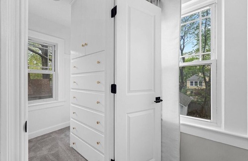 South Kansas City Casa | Brookside Charmer| Walk to Shops