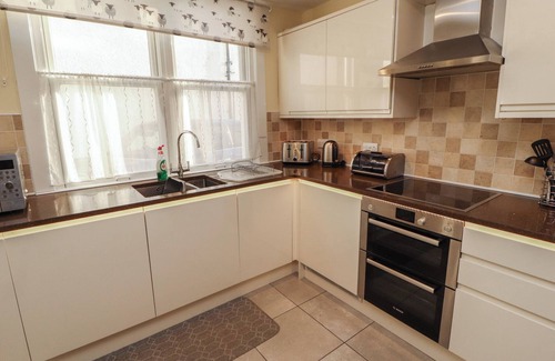 Braithwaite Cabaña | BROOKSIDE COTTAGE, family friendly, with open fire in Braithwaite