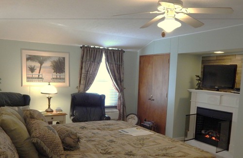 Waynesville Cama Y Desayuno | Brookside Mountain Mist Inn B&B