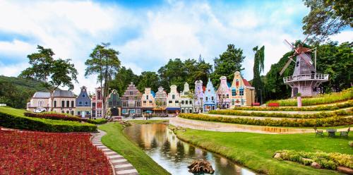 Sam Nak Thong Complejo | Brookside Valley Resort