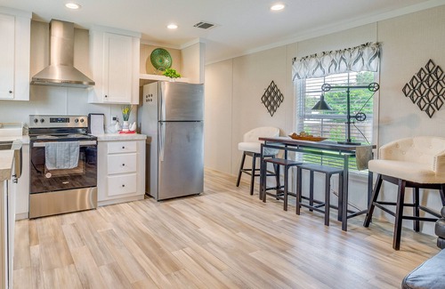 Brooksville Casa | Brooksville Home w/ Fenced Yard - 14 Mi to Coast!