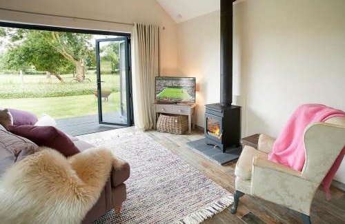 Ludwel Casa | Broomers Barn