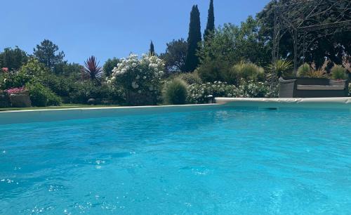 Cavaillon Cama Y Desayuno | BROSSARD