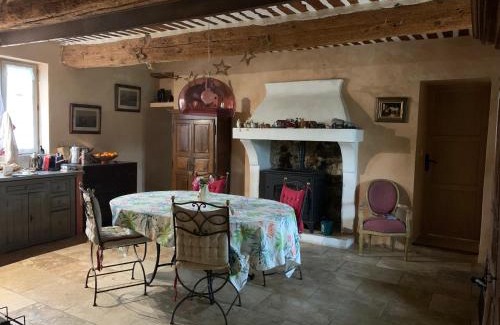 Cavaillon Cama Y Desayuno | BROSSARD