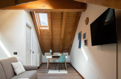 Acquaseria Apartamento | Brother’s como lake suite