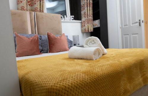 Newport Pagnell Apartamento | Broughton Haven 5 Beds House Free WiFi, Free parking, NETFLIX