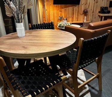 gmina Slemien Apartamento | Brown Deer - z Sauną na Tarasie, Jacuzzi i Widokiem na Góry - by Deer Hills Luxury Apartments