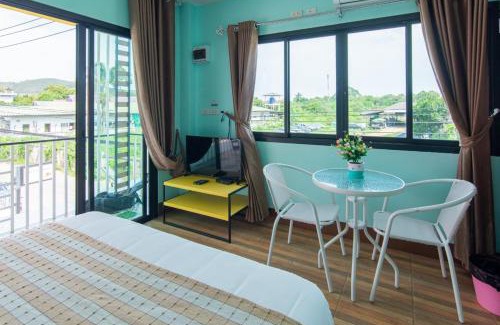 Sattahip Hotel | Brown Home Sattahip @ 19