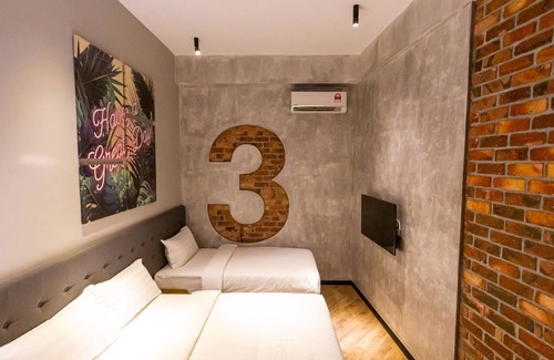 Downtown George Town Hotel | Brown Hotel