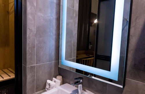Downtown George Town Hotel | Brown Hotel