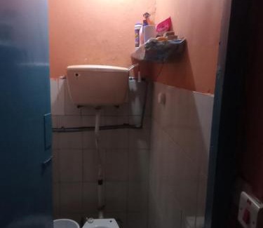 Ruiru Hotel | Brown house