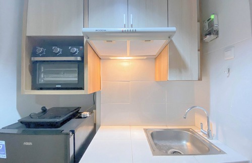 Jatingaleh Apartamento | Brown Toned 1Br Without Living Room Apartment At The Alton