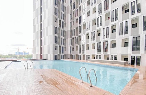 Jatingaleh Apartamento | Brown Toned 1Br Without Living Room Apartment At The Alton