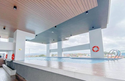 Jatingaleh Apartamento | Brown Toned 1Br Without Living Room Apartment At The Alton