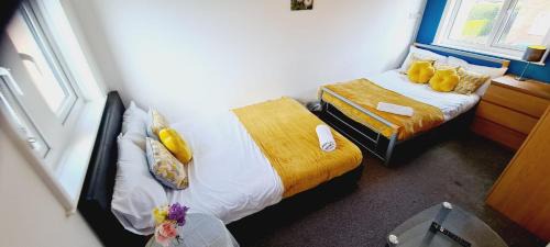 Derby Casa | Browning House Bedrooms I Long or Short Stay I Special Rate Available