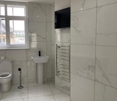 Liverpool City Centre Hotel | Brownlows Inn