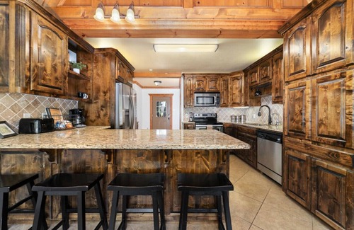 Brownwood Casa | Brownwood - All 3 Units · Lakeside Dwellings
