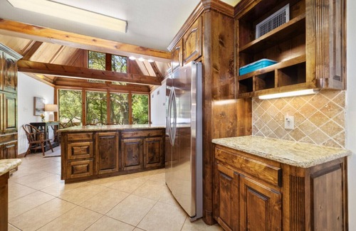Brownwood Casa | Brownwood - All 3 Units · Lakeside Dwellings