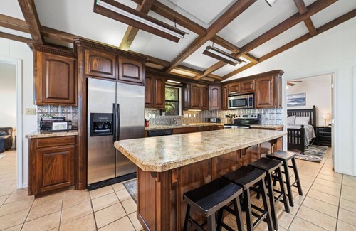 Brownwood Casa | Brownwood Lakehouse · Lakehouse in Cason Cove